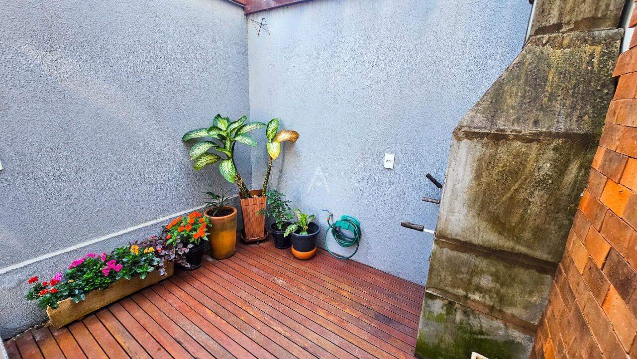 Sobrado para à venda no Bairro JARDIM PANCERA em TOLEDO: 