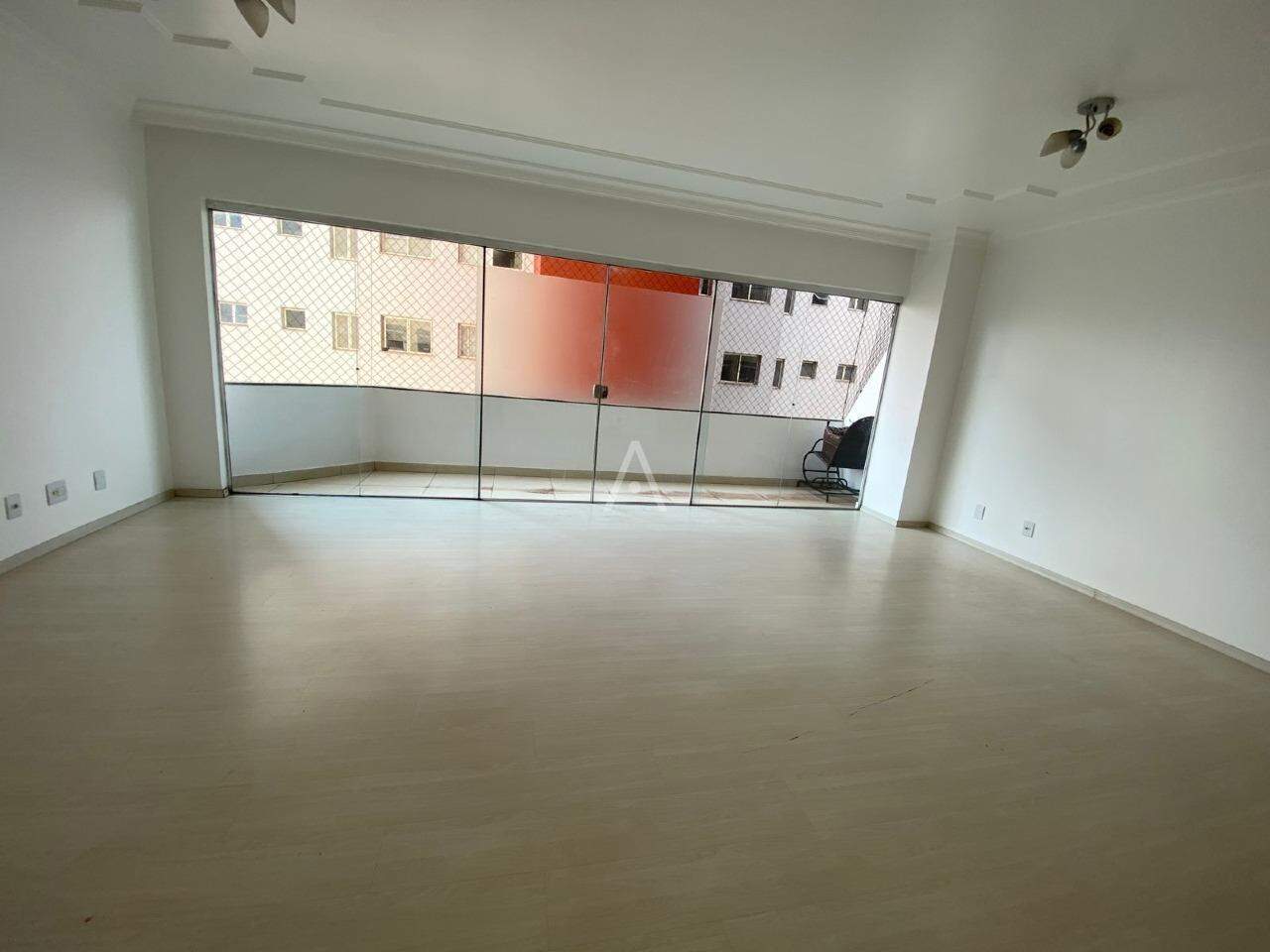 Apartamento para à venda no Bairro CENTRO em CASCAVEL: