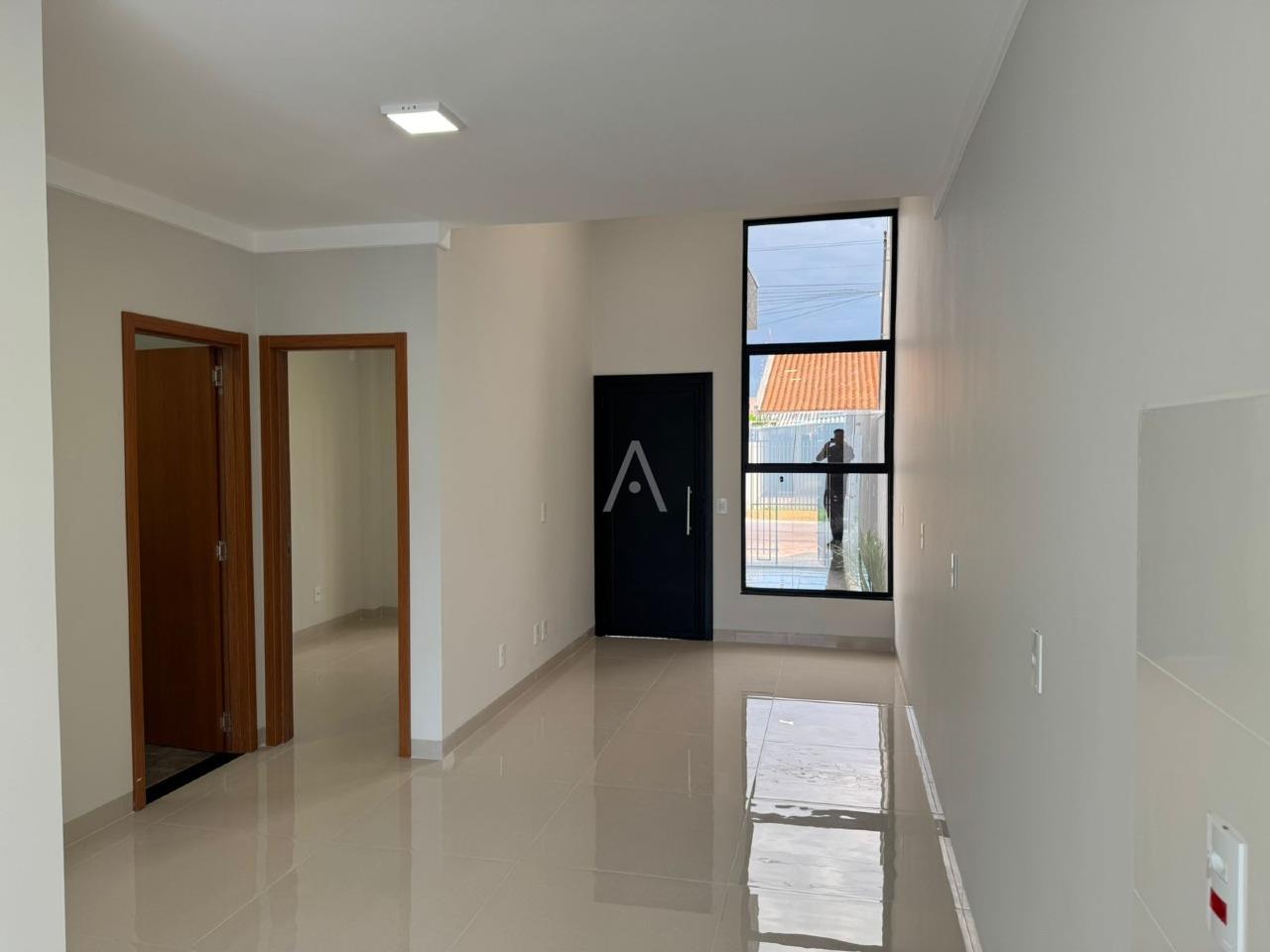 Casa Residencial para à venda no Bairro SANTA FELICIDADE em CASCAVEL: