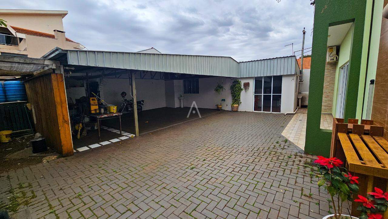 Sobrado para para aluguel no Bairro JARDIM SANTA MARIA em TOLEDO: 