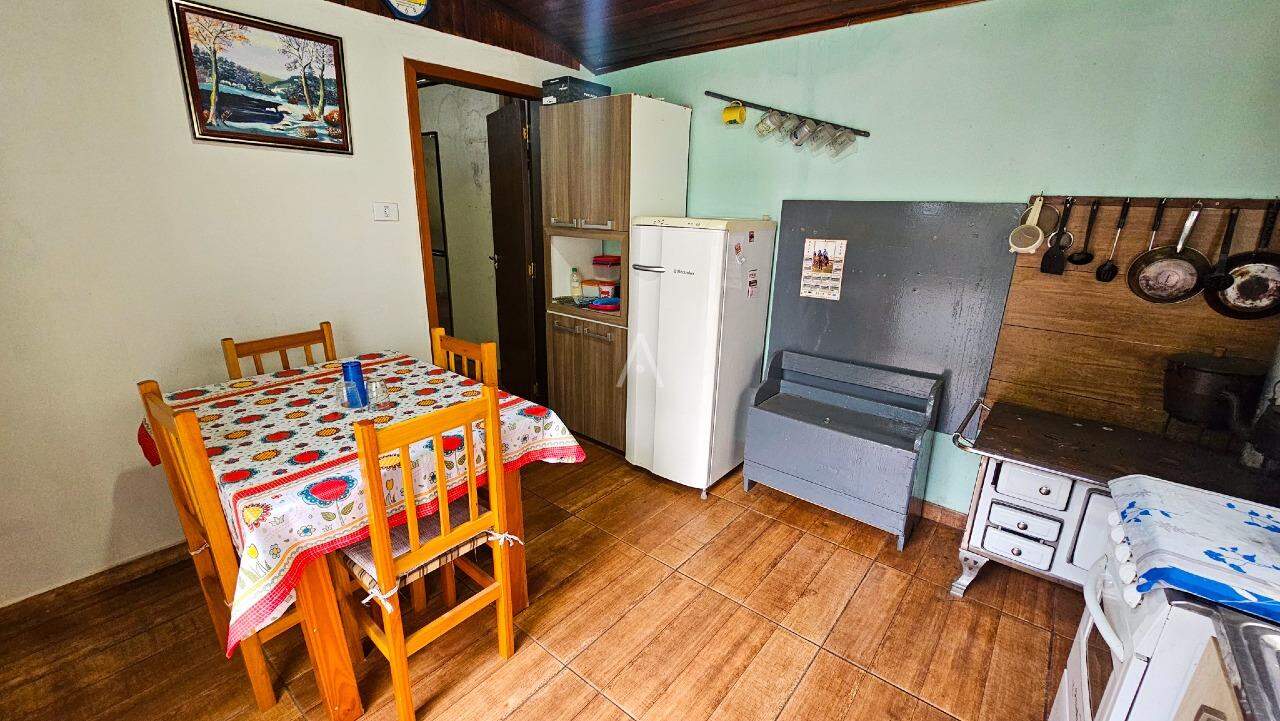 Sobrado para para aluguel no Bairro JARDIM SANTA MARIA em TOLEDO: 