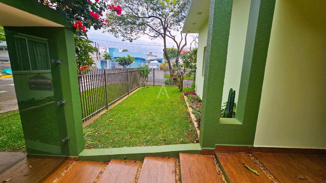 Sobrado para para aluguel no Bairro JARDIM SANTA MARIA em TOLEDO: