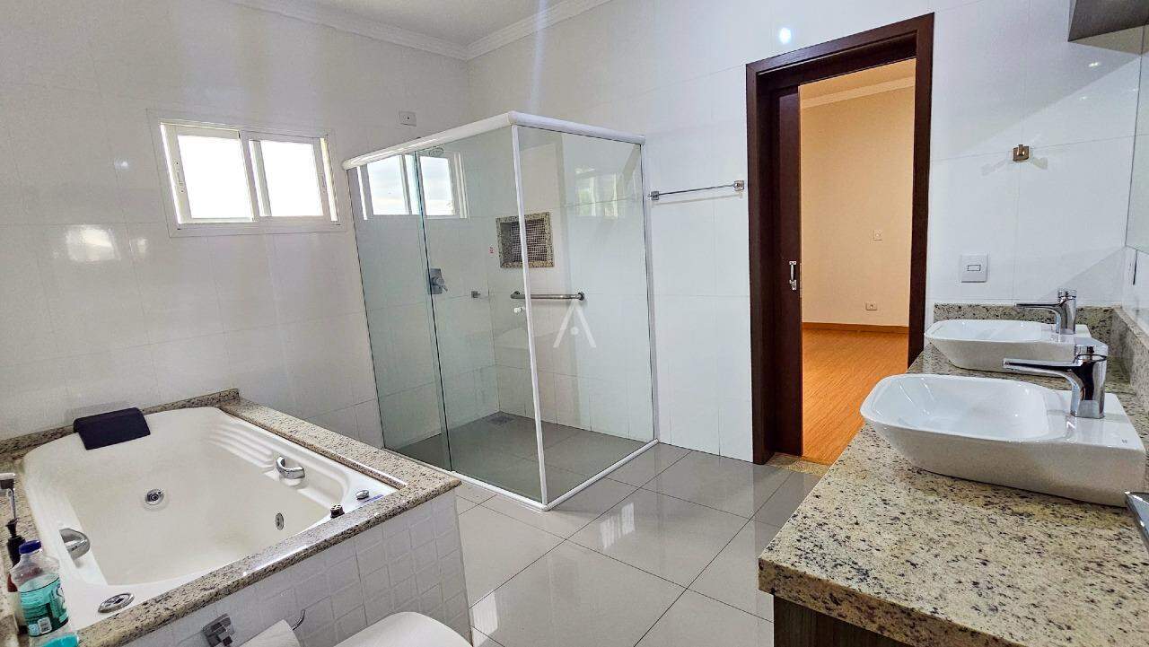 Sobrado para para aluguel no Bairro JARDIM SANTA MARIA em TOLEDO: 