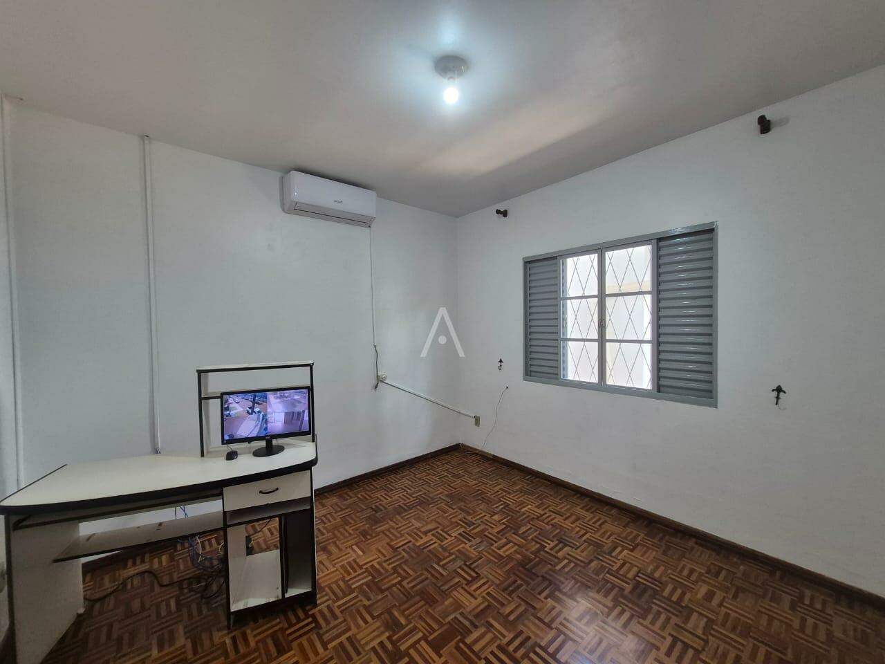Casa Residencial para à venda no Bairro MARIA LUIZA em CASCAVEL: QUARTO 3