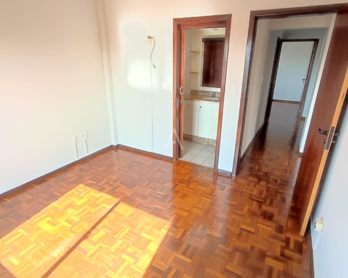 Apartamento para à venda no Bairro CENTRO em TOLEDO: 