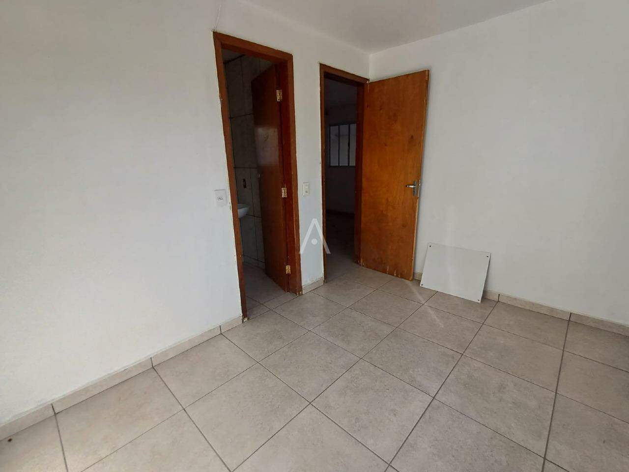 Casa Residencial para para aluguel no Bairro PERIOLO em CASCAVEL: