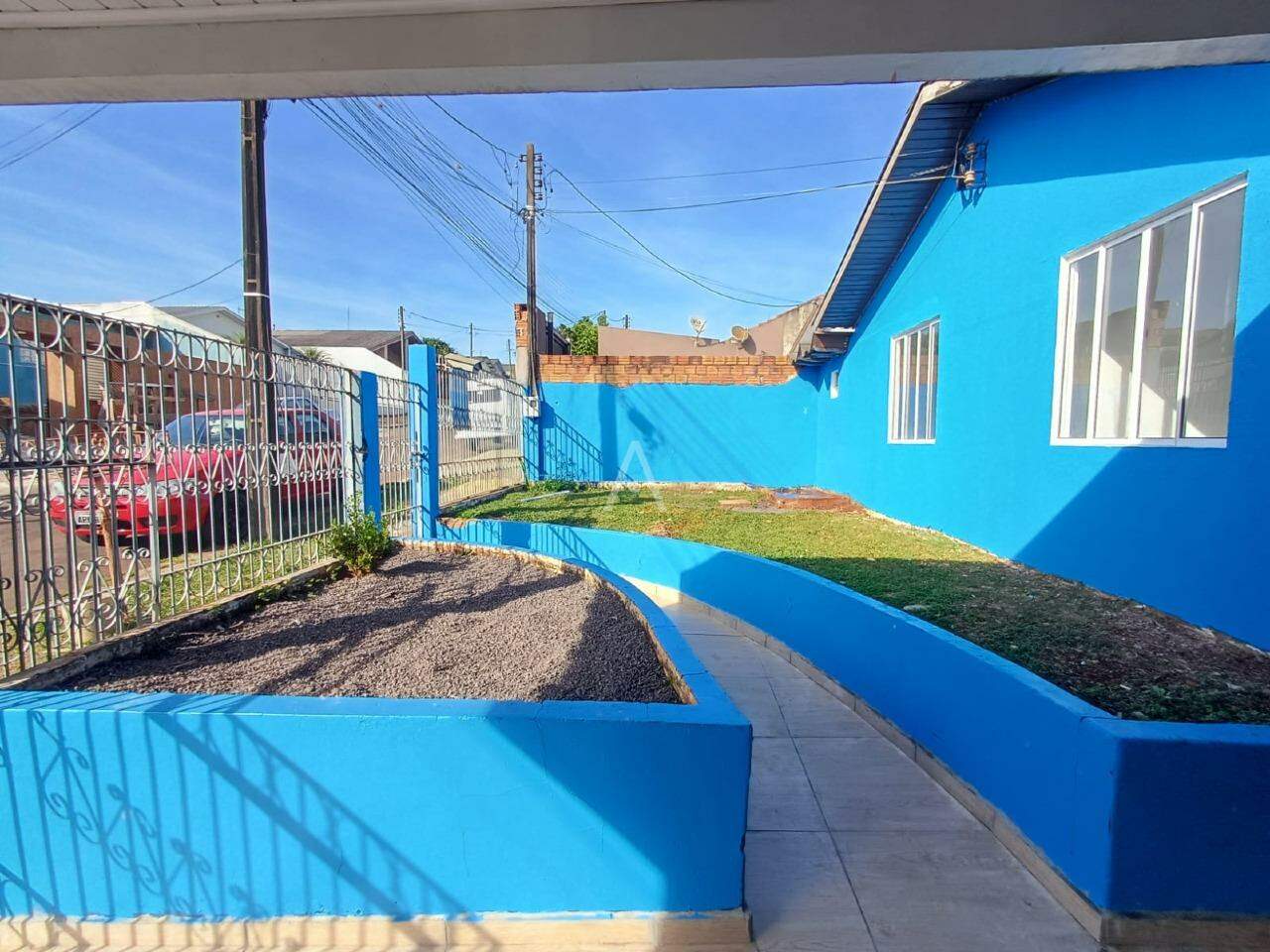 Casa Residencial para para aluguel no Bairro PERIOLO em CASCAVEL:
