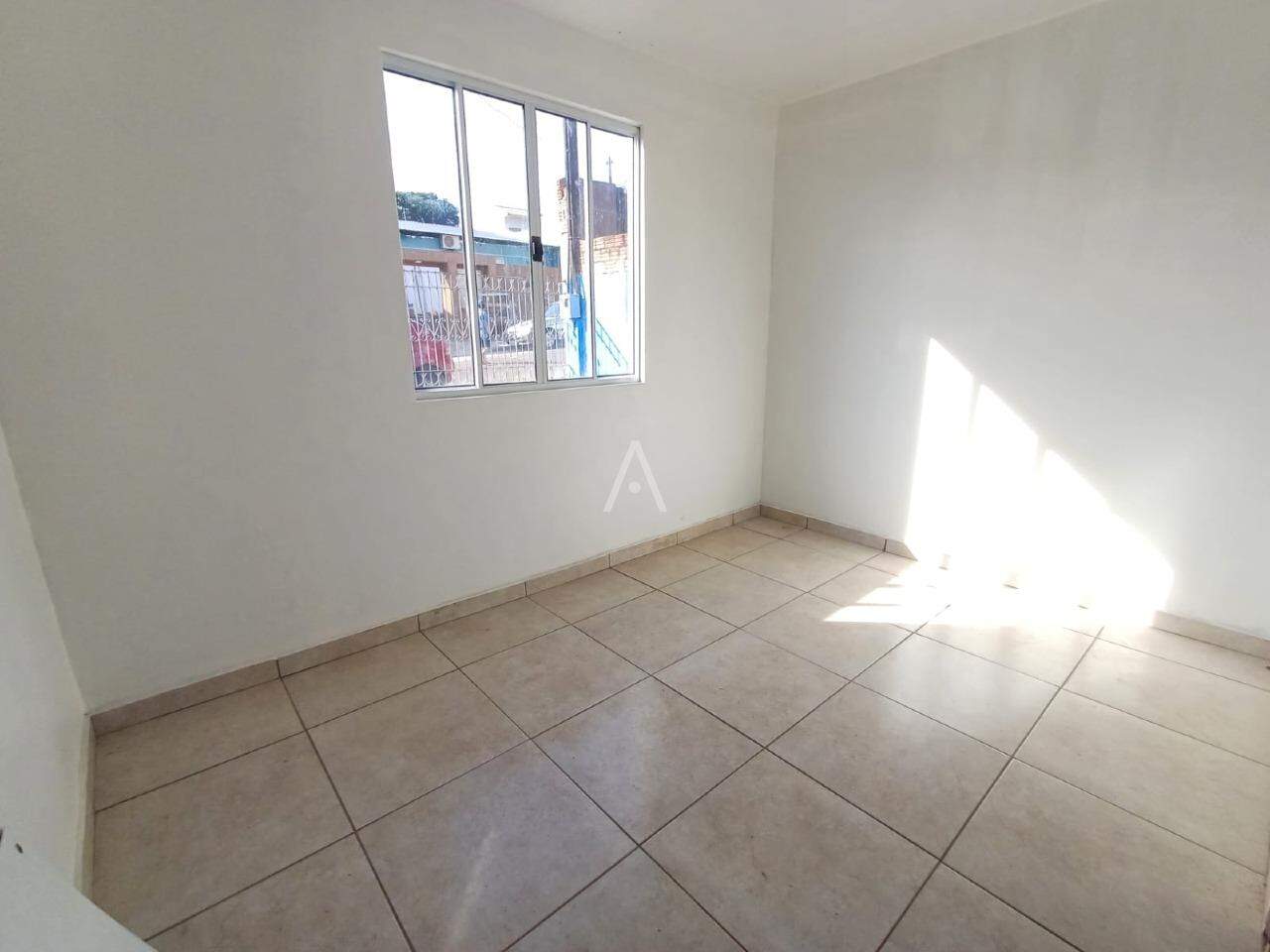 Casa Residencial para para aluguel no Bairro PERIOLO em CASCAVEL: