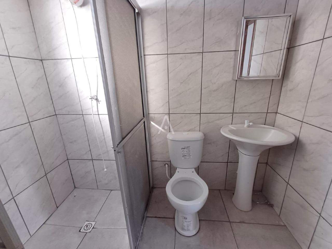Casa Residencial para para aluguel no Bairro PERIOLO em CASCAVEL: