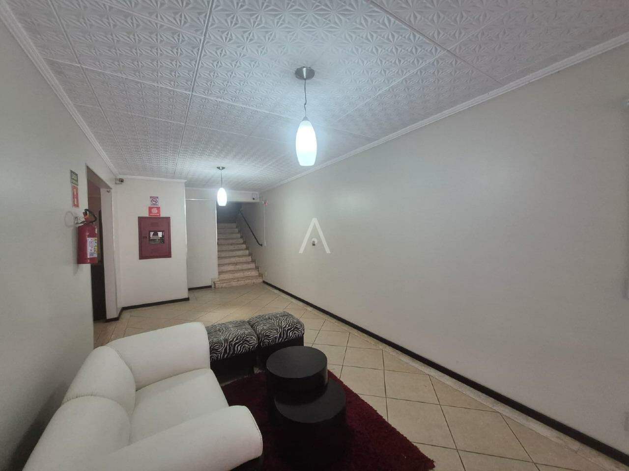 Apartamento para para aluguel no Bairro CENTRO em CASCAVEL: HALL DE ENTRADA