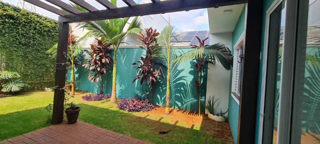 Casa Residencial para à venda no Bairro JARDIM PANCERA em TOLEDO: 