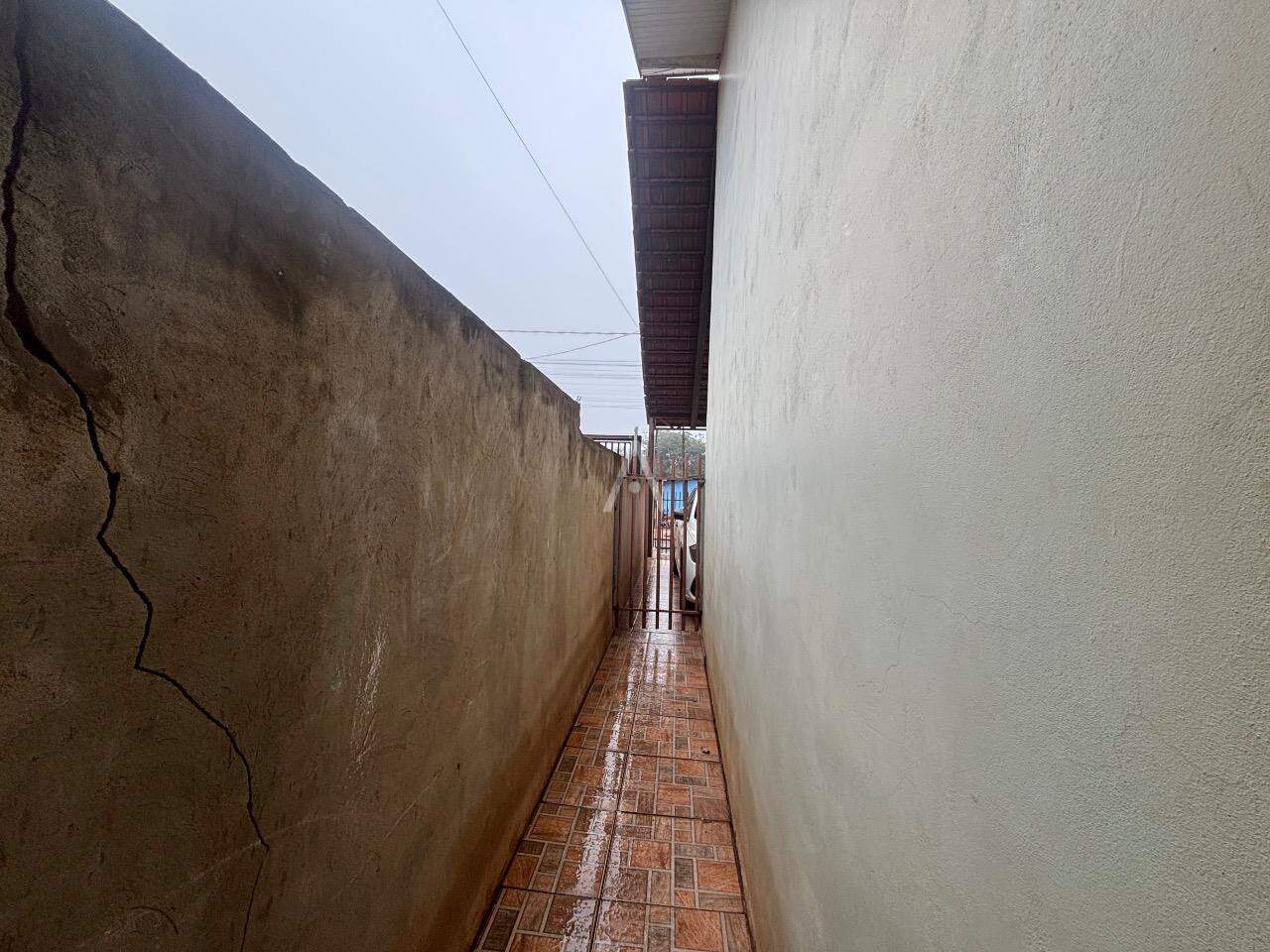 Casa Residencial para à venda no Bairro JARDIM COOPAGRO em TOLEDO: 