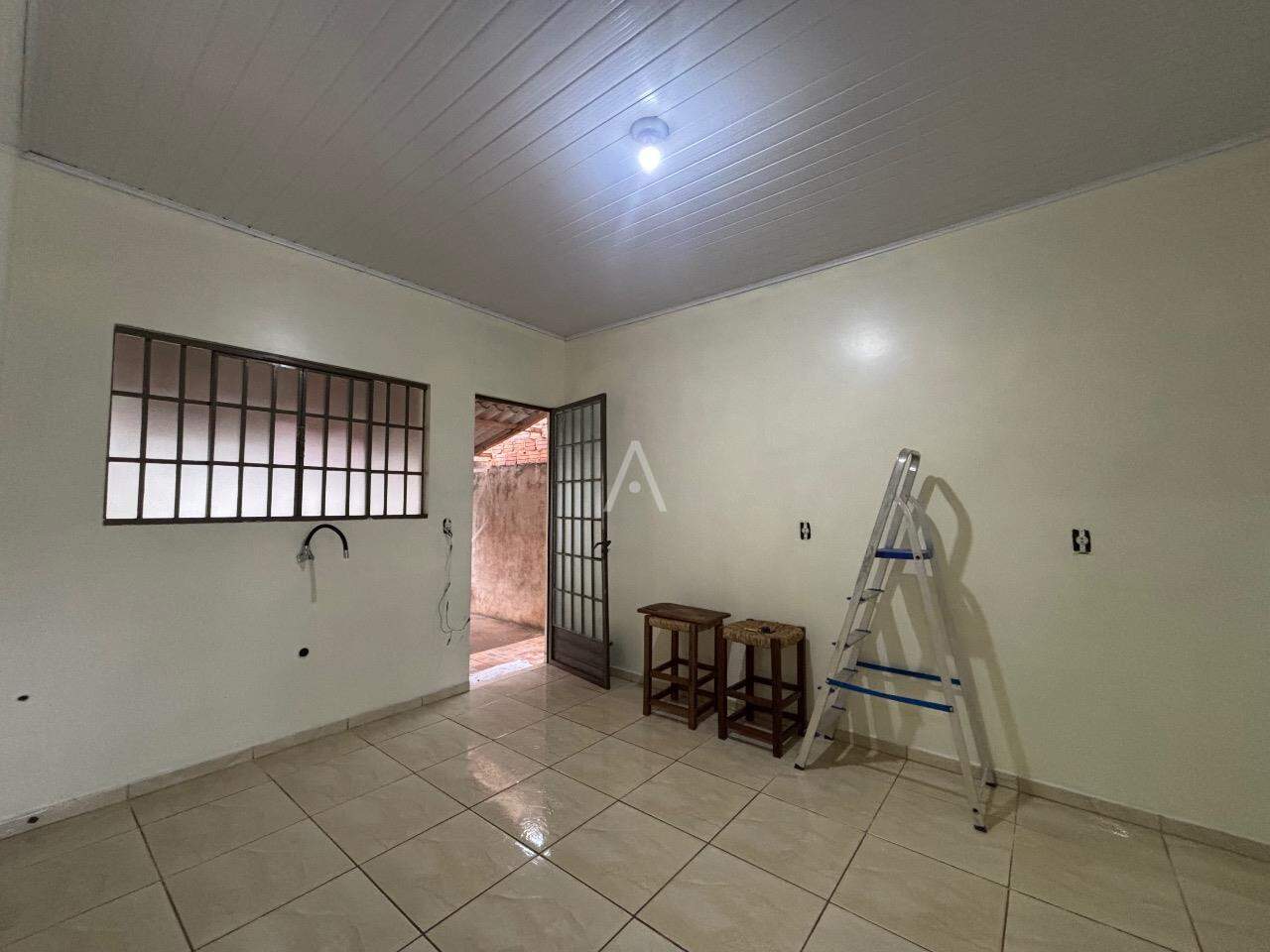 Casa Residencial para à venda no Bairro JARDIM COOPAGRO em TOLEDO: 