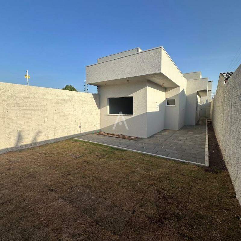 Casa Residencial para à venda no Bairro SANTA CRUZ em CASCAVEL: 