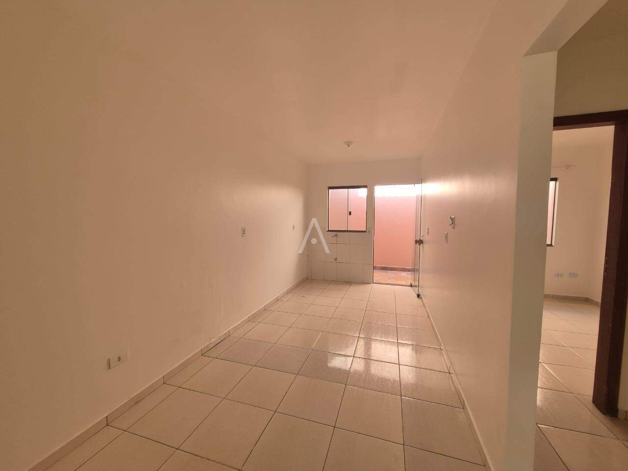 Casa Residencial para para aluguel no Bairro SANTA CRUZ em CASCAVEL: 