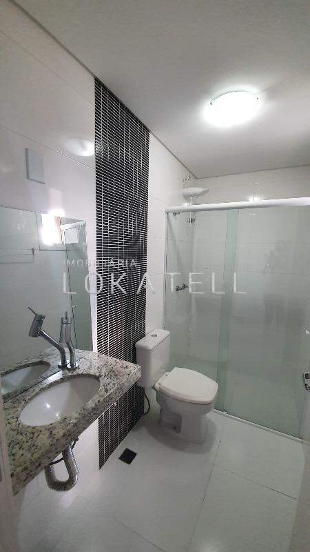 Apartamento para à venda no Bairro CENTRO em CASCAVEL: BANHEIRO SUÍTE