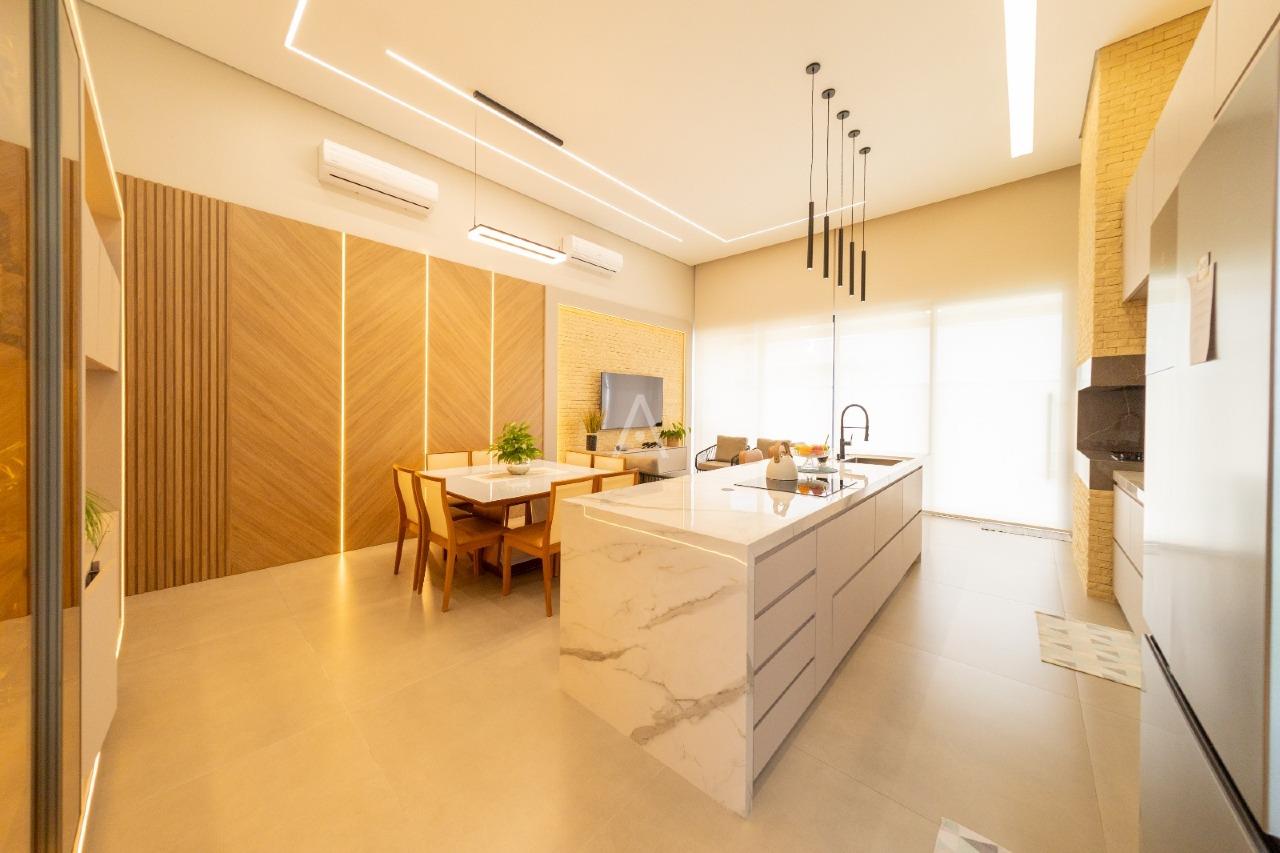 Casa Residencial para à venda no Bairro TOCANTINS em TOLEDO: 