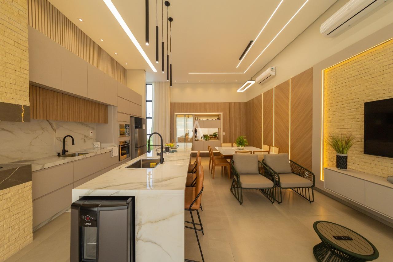 Casa Residencial para à venda no Bairro TOCANTINS em TOLEDO: 