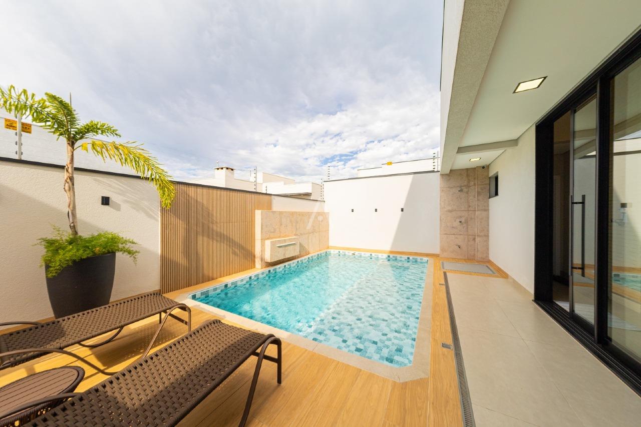 Casa Residencial para à venda no Bairro TOCANTINS em TOLEDO: 