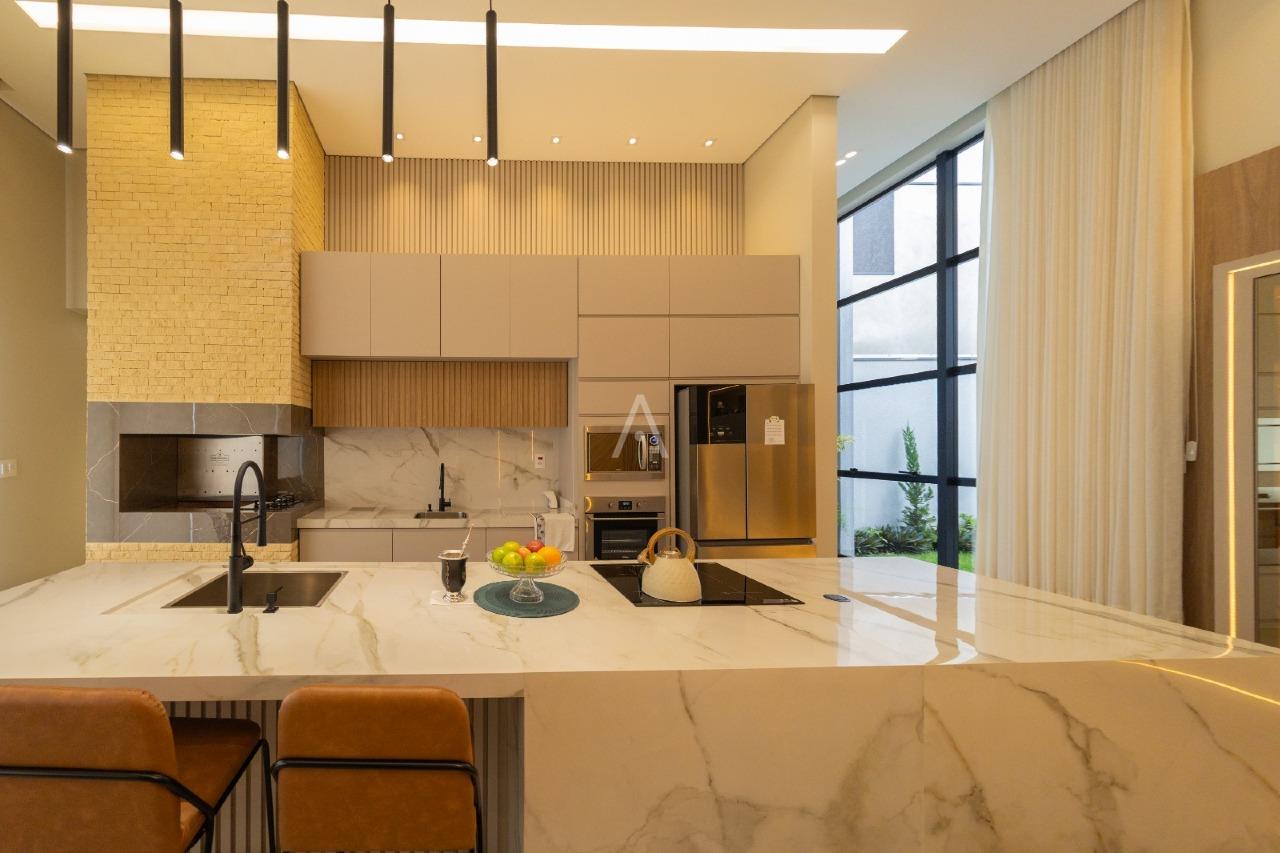 Casa Residencial para à venda no Bairro TOCANTINS em TOLEDO: 