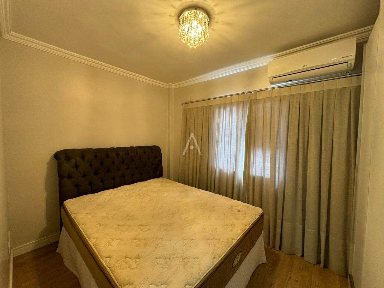 Apartamento para à venda no Bairro CENTRO em CASCAVEL: