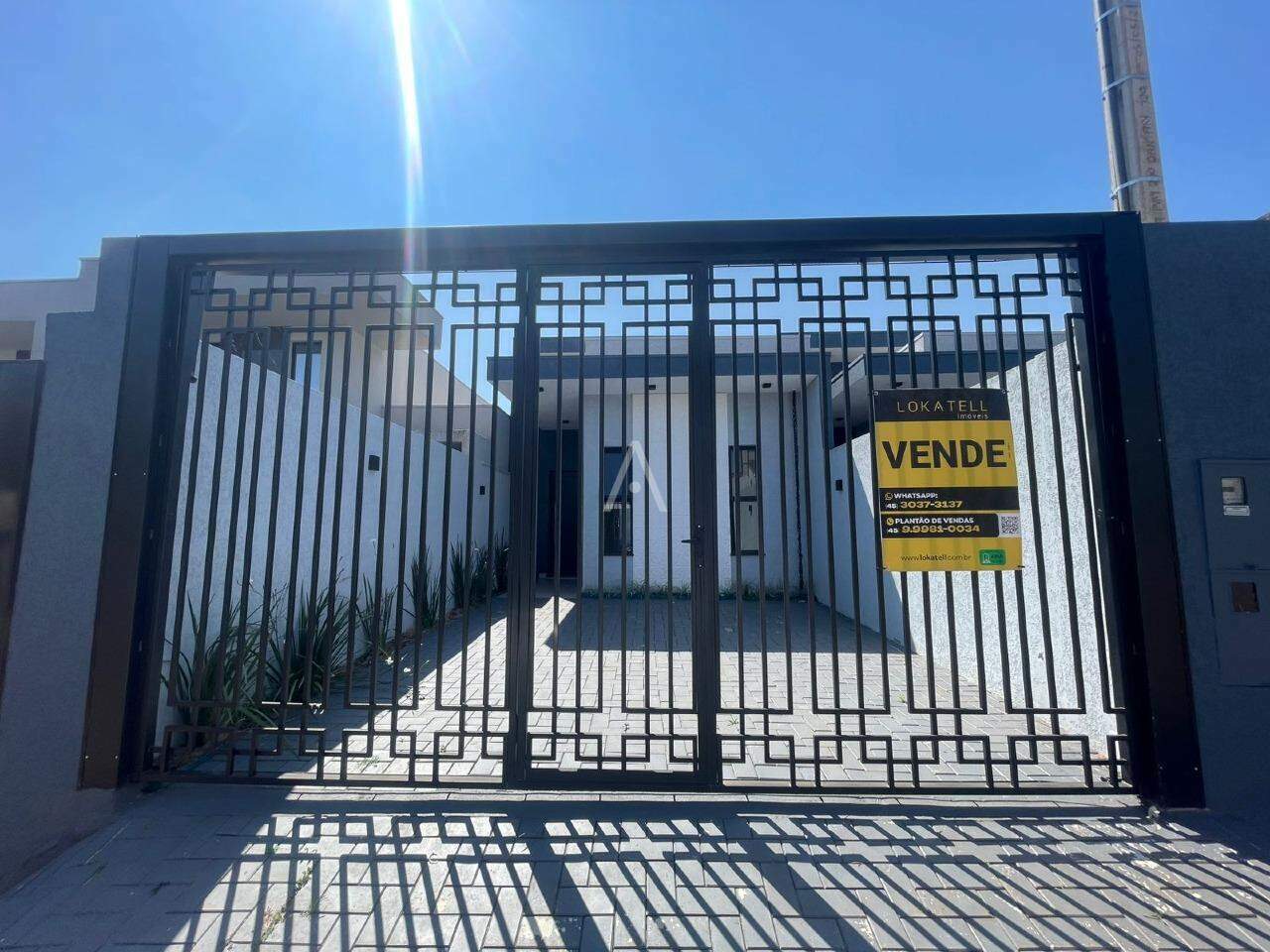Casa Residencial para à venda no Bairro ESMERALDA em CASCAVEL: 
