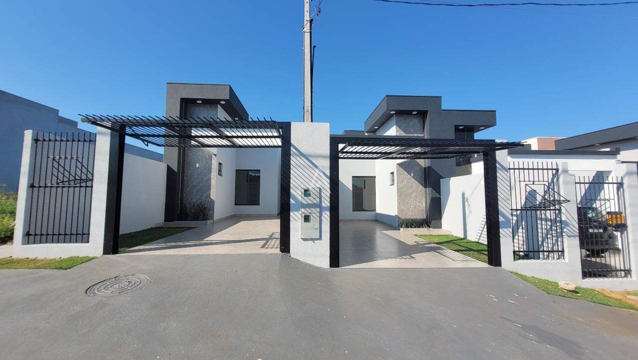 Casa Residencial para à venda no Bairro JARDIM COOPAGRO em TOLEDO: 