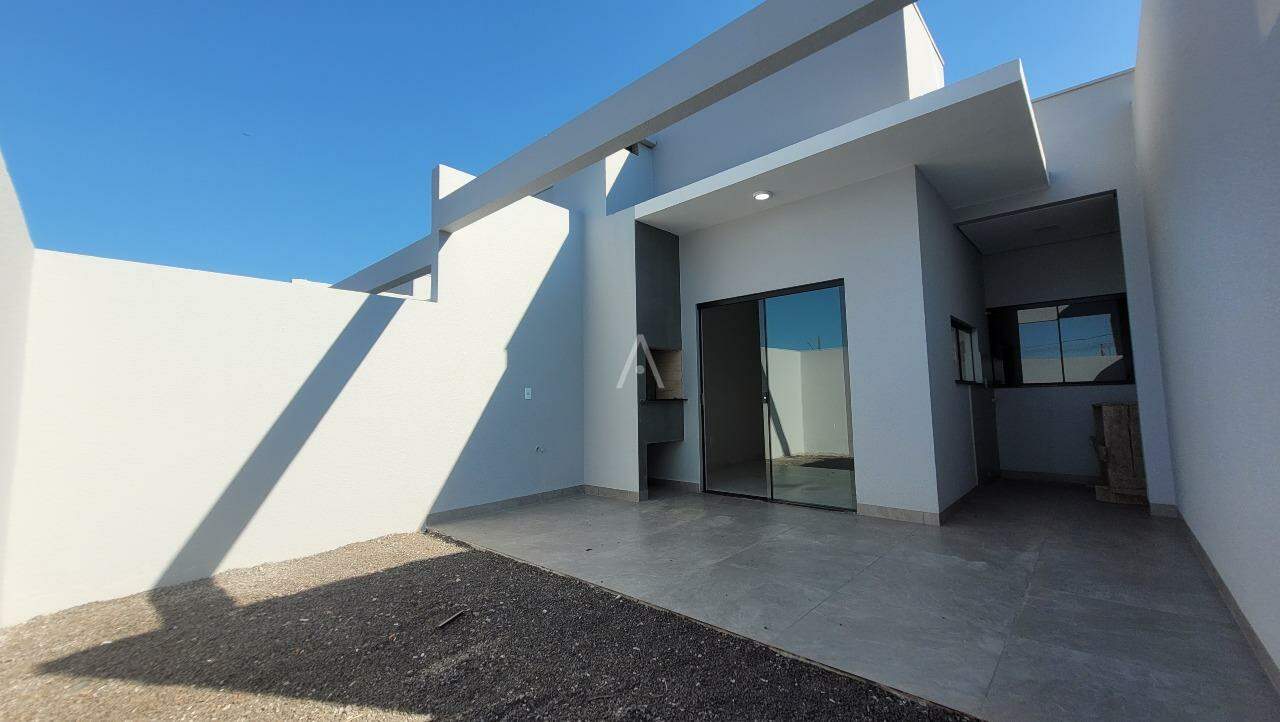 Casa Residencial para à venda no Bairro JARDIM COOPAGRO em TOLEDO: 