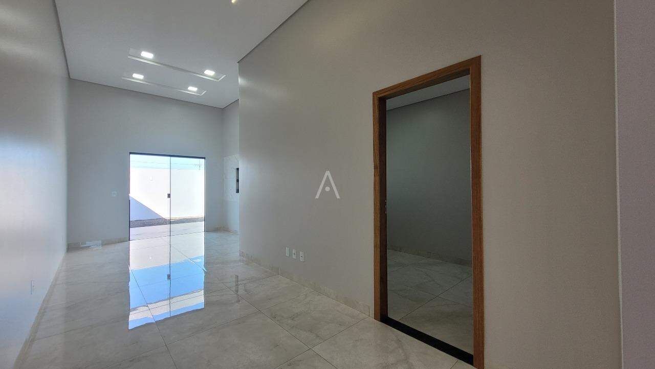 Casa Residencial para à venda no Bairro JARDIM COOPAGRO em TOLEDO: