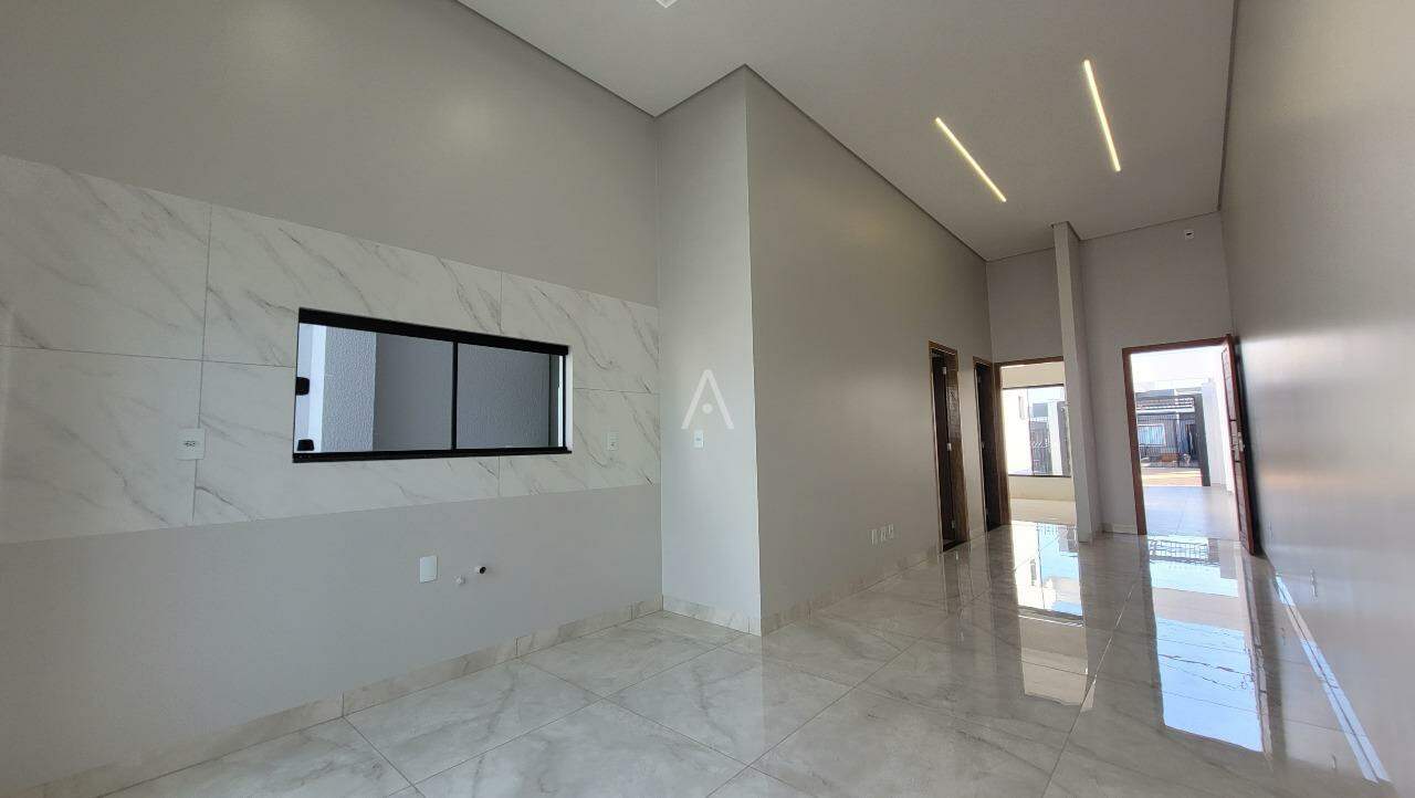 Casa Residencial para à venda no Bairro JARDIM COOPAGRO em TOLEDO: 