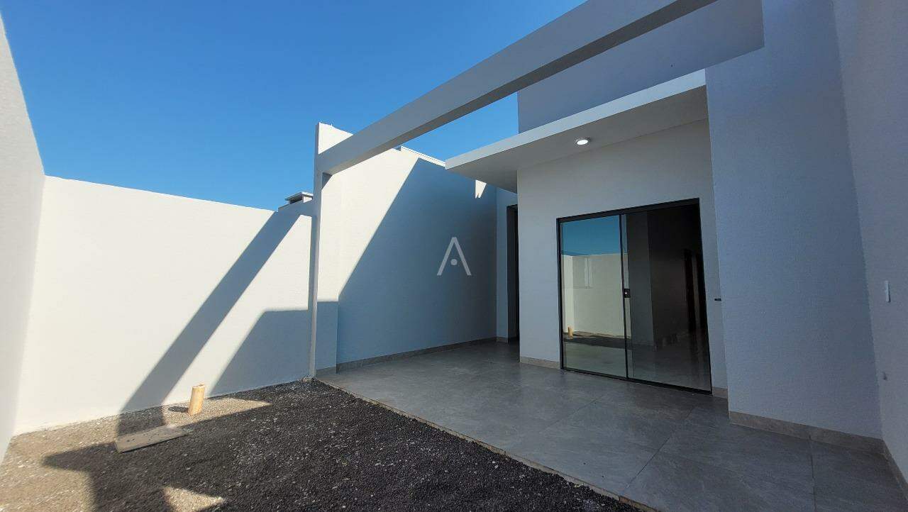 Casa Residencial para à venda no Bairro JARDIM COOPAGRO em TOLEDO: