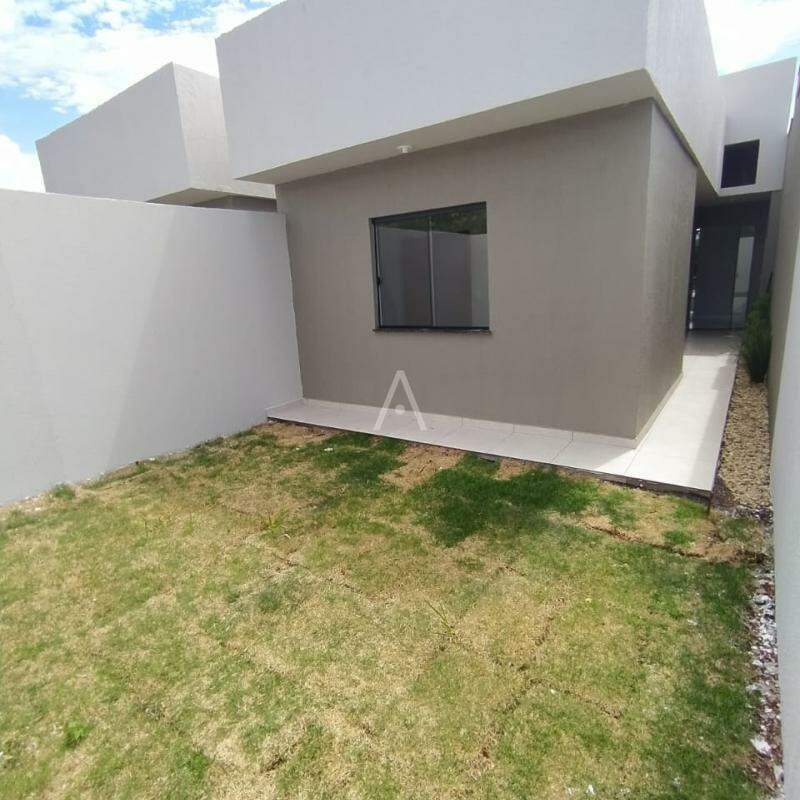 Casa Residencial para à venda no Bairro LOTEAMENTO VR em SANTA TEREZA DO OESTE: 