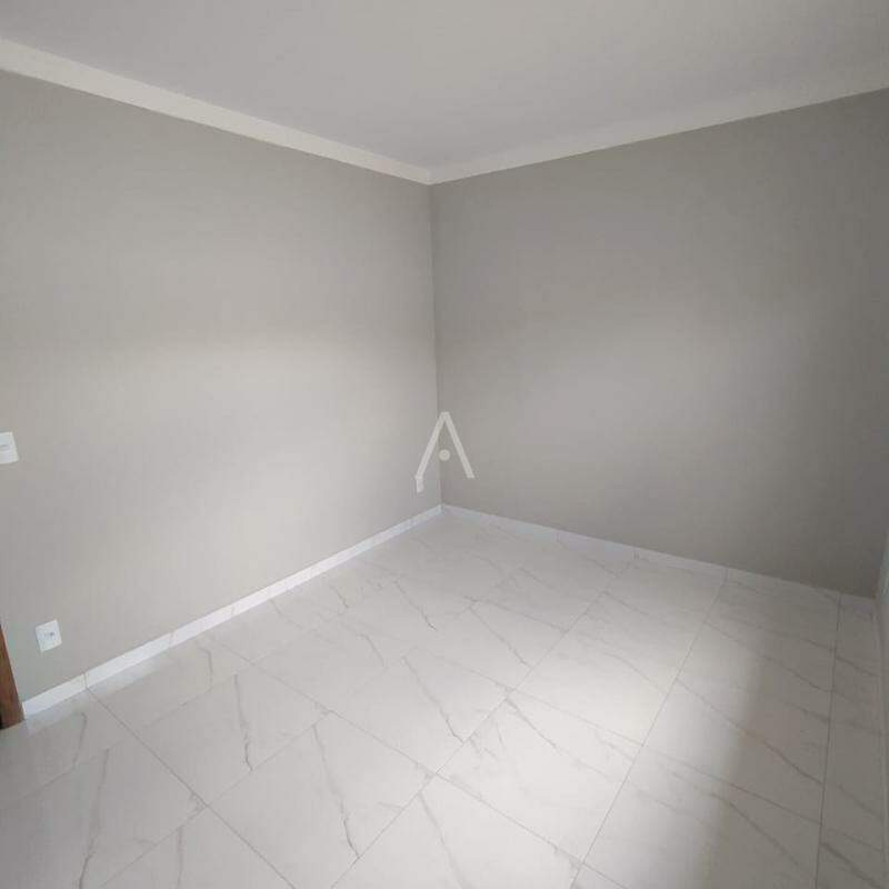 Casa Residencial para à venda no Bairro LOTEAMENTO VR em SANTA TEREZA DO OESTE: 
