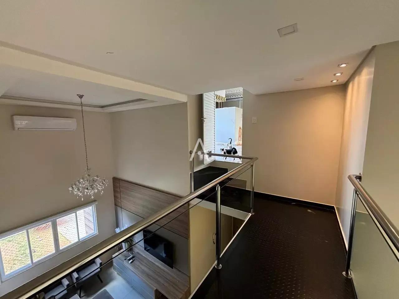 Sobrado para à venda no Bairro ALTO ALEGRE em CASCAVEL: 