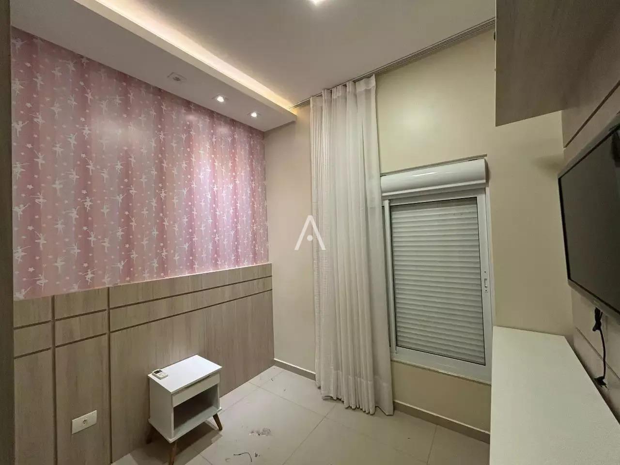 Sobrado para à venda no Bairro ALTO ALEGRE em CASCAVEL: 