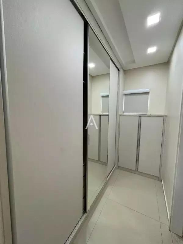 Sobrado para à venda no Bairro ALTO ALEGRE em CASCAVEL: 