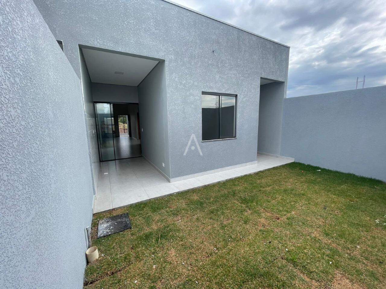 Casa Residencial para à venda no Bairro 14 DE NOVEMBRO em CASCAVEL: 