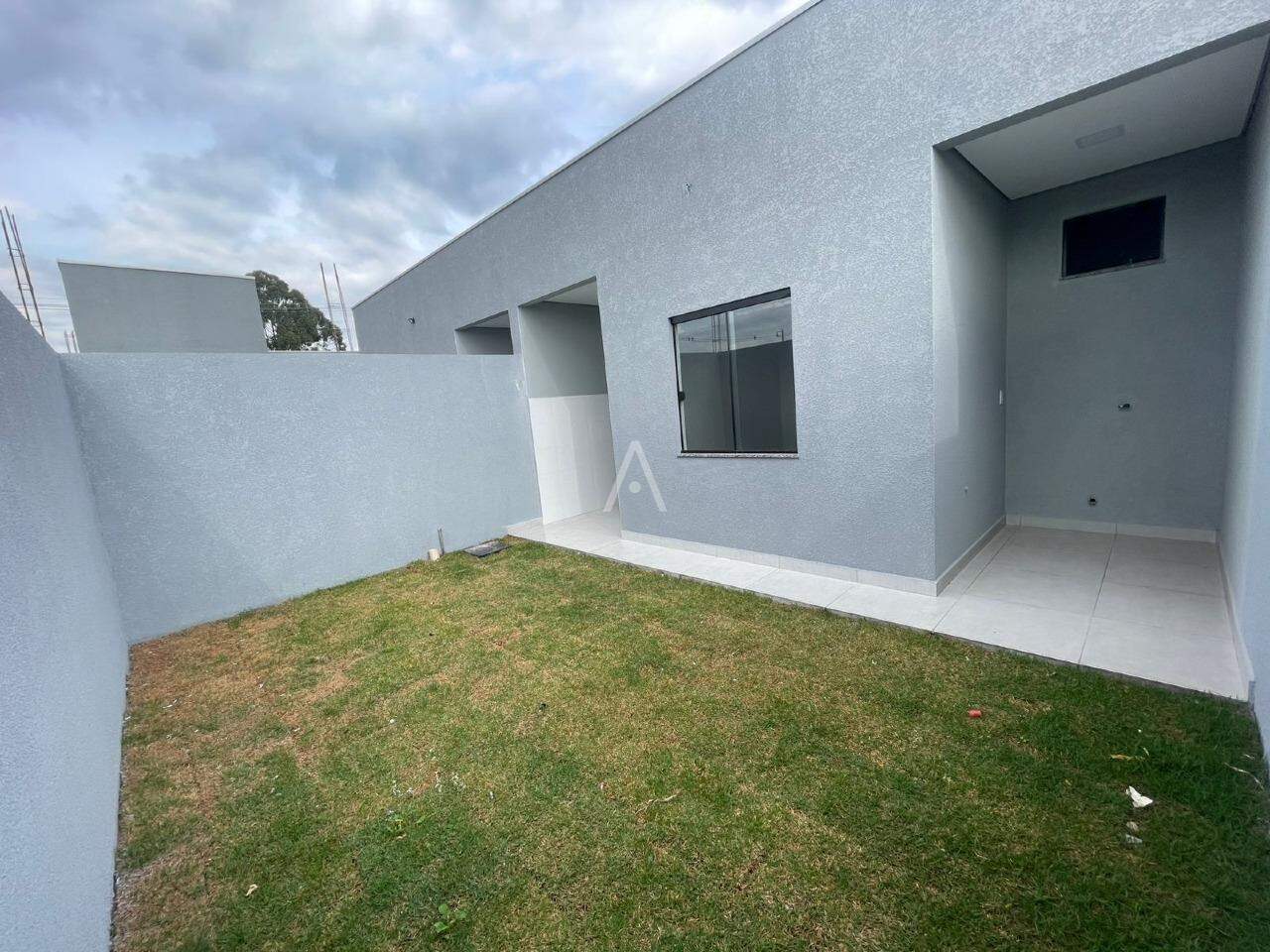 Casa Residencial para à venda no Bairro 14 DE NOVEMBRO em CASCAVEL: 