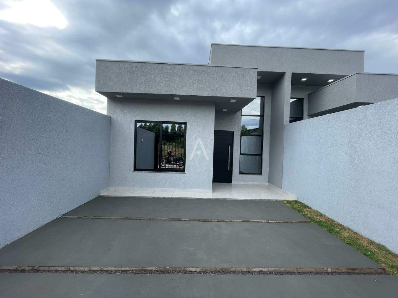 Casa Residencial para à venda no Bairro 14 DE NOVEMBRO em CASCAVEL: 