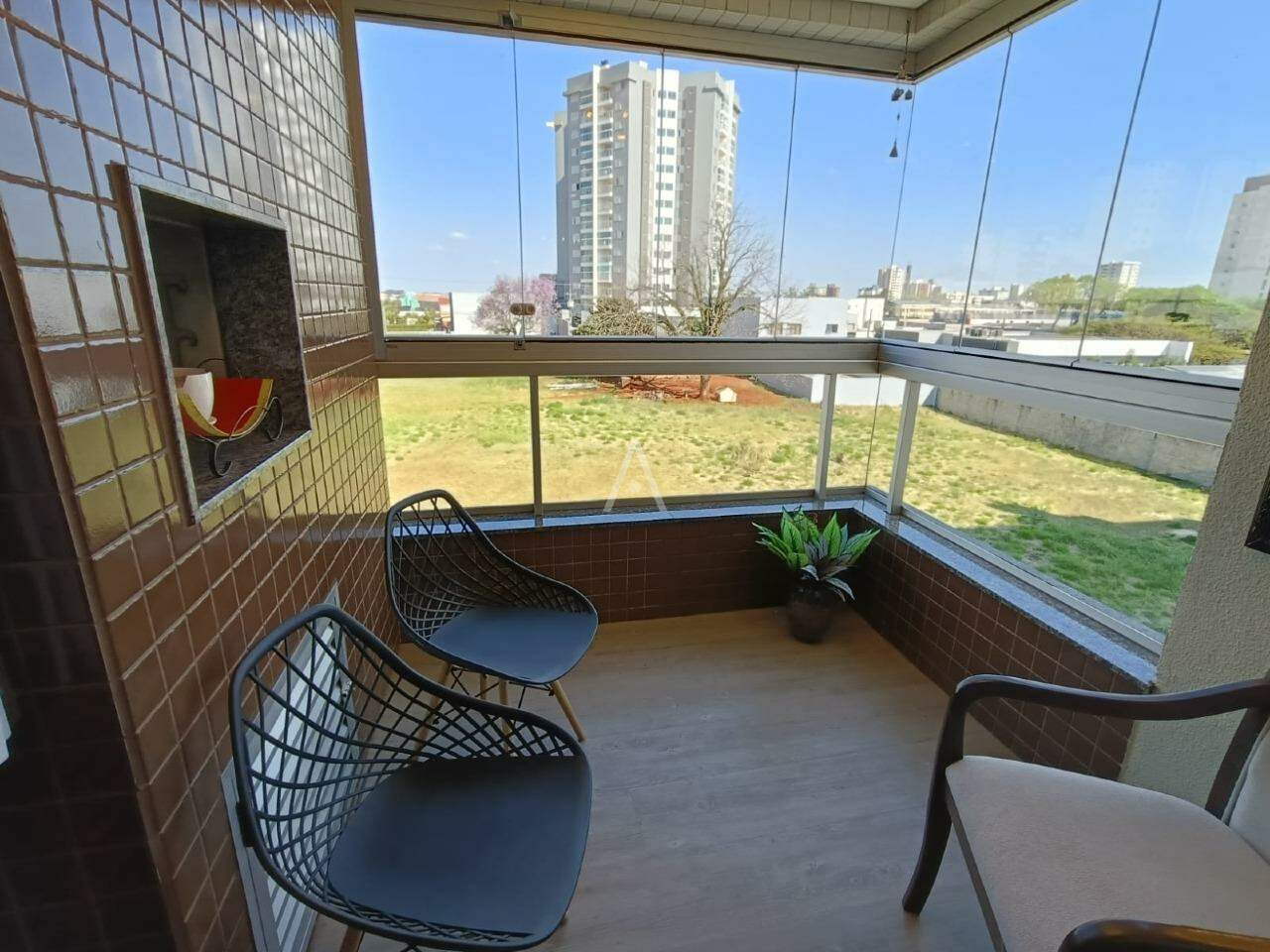 Apartamento para à venda no Bairro SAO CRISTOVAO em CASCAVEL: