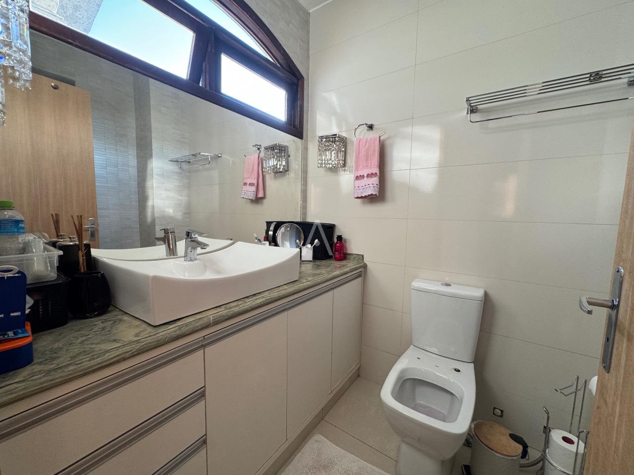 Sobrado para para aluguel no Bairro PARQUE SAO PAULO em CASCAVEL: 