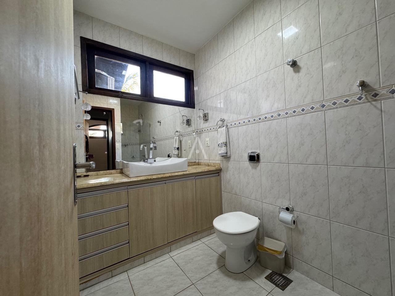 Sobrado para para aluguel no Bairro PARQUE SAO PAULO em CASCAVEL: 