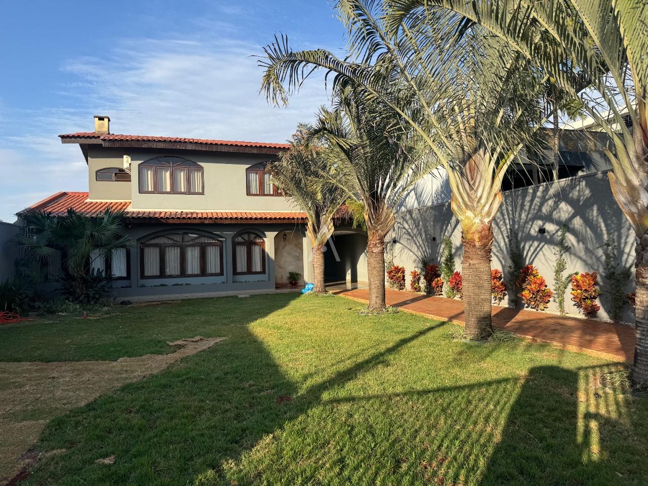 Sobrado para para aluguel no Bairro PARQUE SAO PAULO em CASCAVEL: 