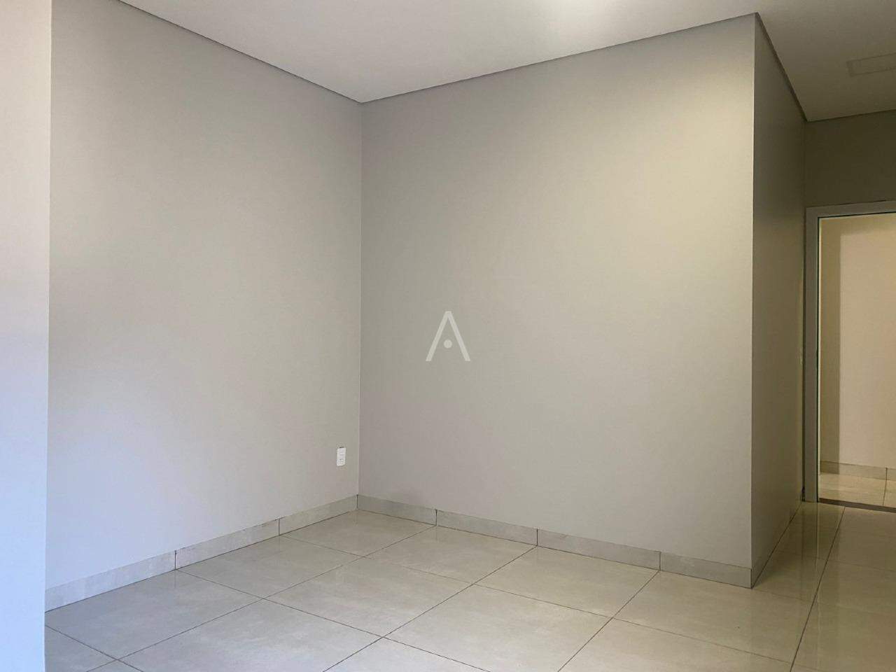 Casa Residencial para à venda no Bairro CENTRO em TOLEDO: 