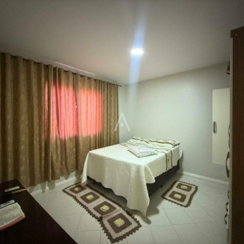 Apartamento para à venda no Bairro NEVA em CASCAVEL: 