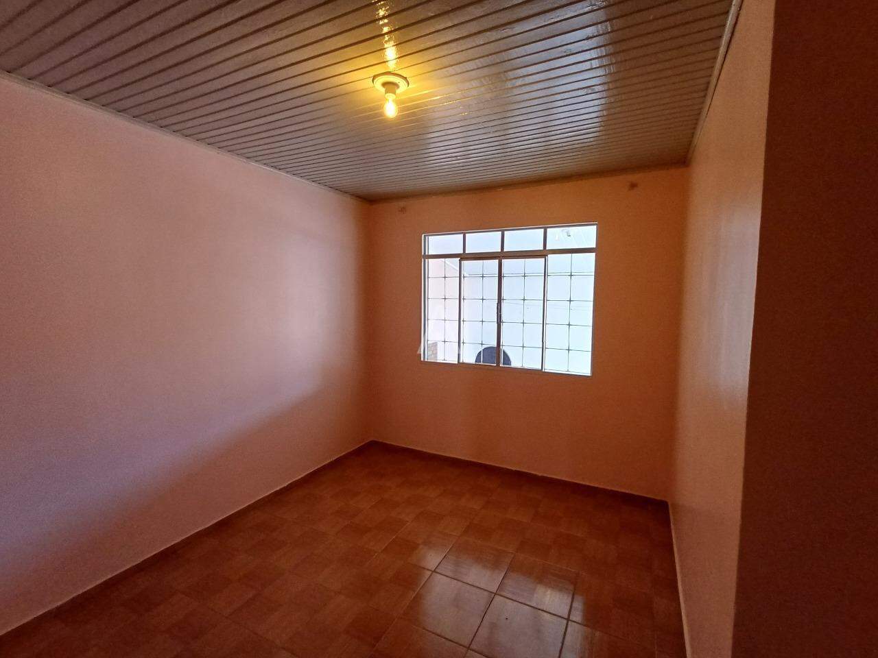 Casa Residencial para à venda no Bairro BRASILIA em CASCAVEL: 