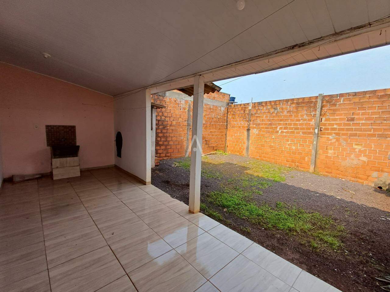 Casa Residencial para à venda no Bairro BRASILIA em CASCAVEL: 