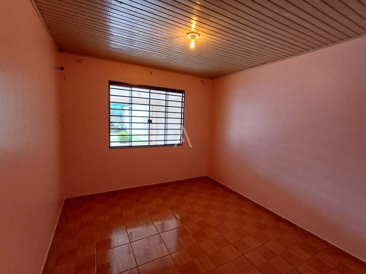 Casa Residencial para à venda no Bairro BRASILIA em CASCAVEL: 