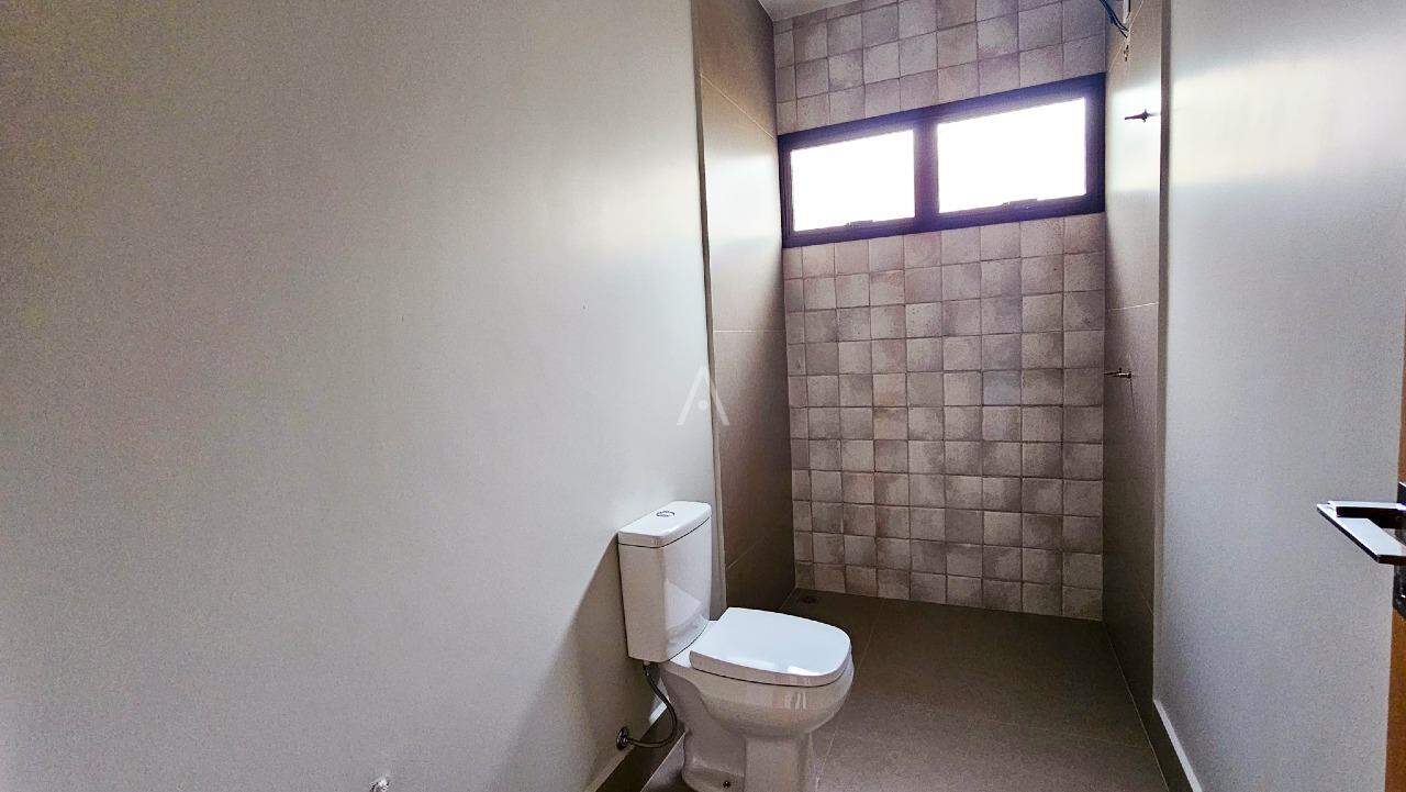 Sobrado para à venda no Bairro ALTO ALEGRE em CASCAVEL: