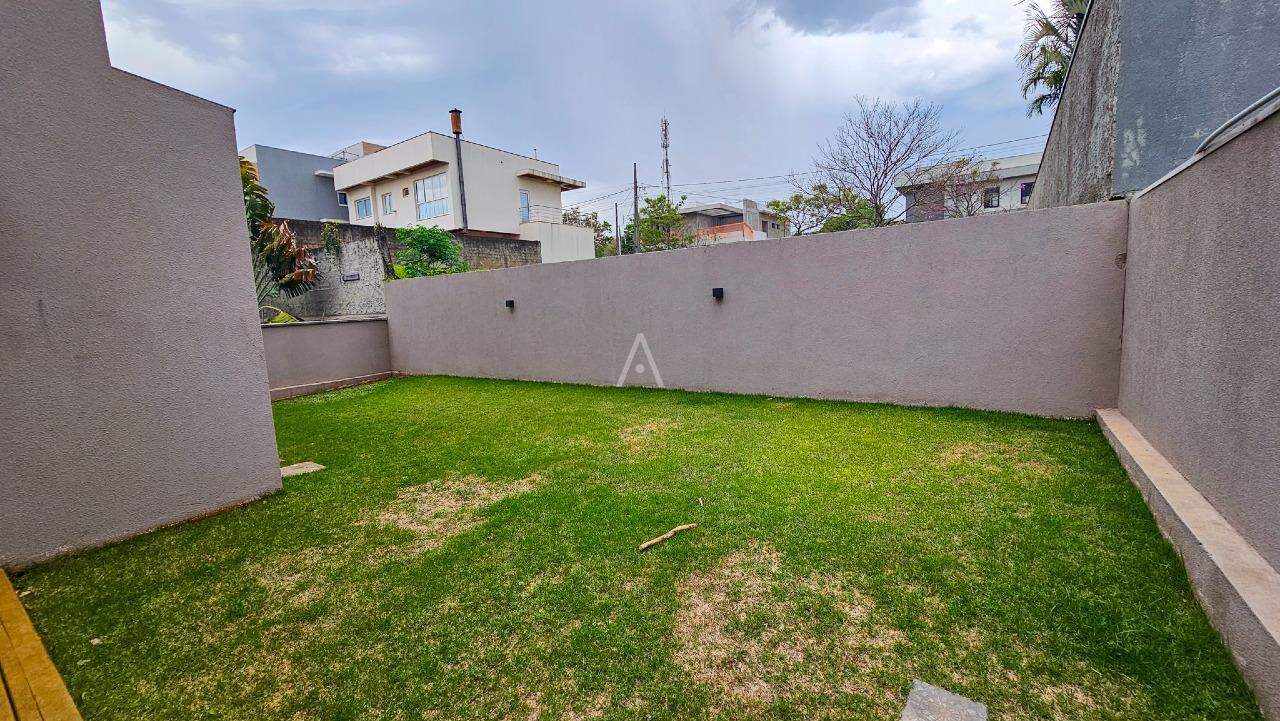 Sobrado para à venda no Bairro ALTO ALEGRE em CASCAVEL: